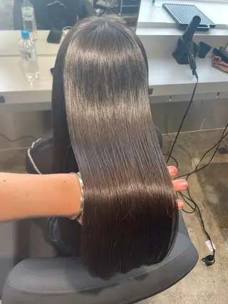 ロング 🫧透明感/美髪🫧 Hiroakiのヘアスタイル