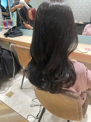 セミロング 顔周り\エクステ\ 透明感カラー\まりんのヘアスタイル
