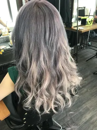 ロング カラー WEST OLAND 安藤のヘアスタイル