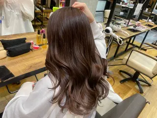 ロング カラー 齋藤 結愛のヘアスタイル