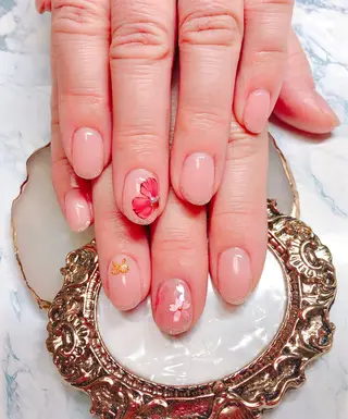 ネイル CROWN プライベートサロンのネイルデザイン