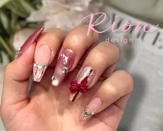 ネイル Bibi所属・石橋 梨音のネイルデザイン