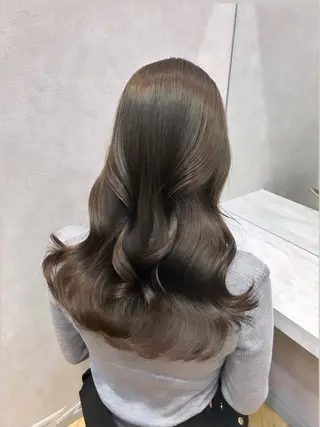 ロング カラー ヘアアレンジ 🩷韓国ヘア/ヨシン モリ🩷Maikaのヘアスタイル