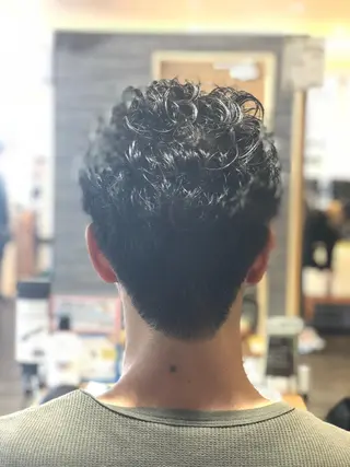 ショート メンズ 吉村 周馬のヘアスタイル
