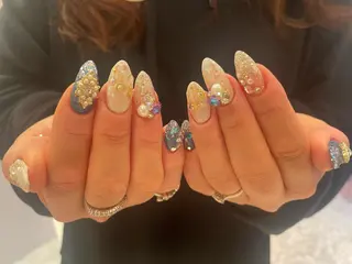 ネイル ♡ビジュール♡ NAIL &まつ毛のマツエク・マツパデザイン