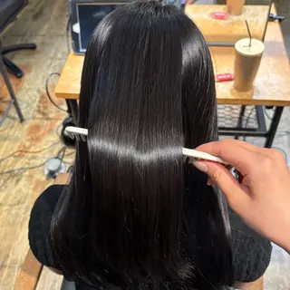 ロング BELO OSAKA マオのヘアスタイル