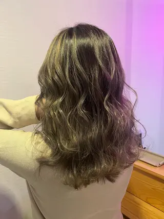 ロング カラー ヘアカラー&縮毛矯正 STAR☆RIVERのヘアスタイル