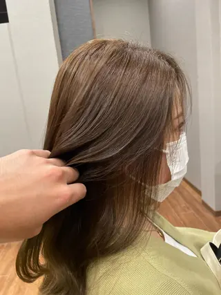 ロング カラー 鵜飼 真伍のヘアスタイル