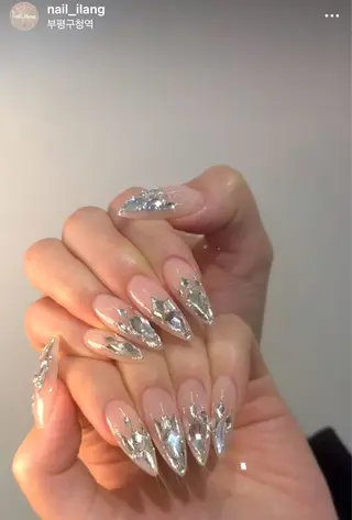 カラー AIN Nailのネイルデザイン