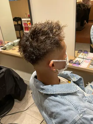カラー パーマ メンズ 渋谷/フェード/ 國分 翔のヘアスタイル