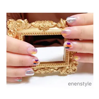ショート ネイル 👑enen style👑のネイルデザイン