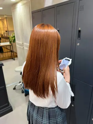 セミロング カラー Aina /カラーモデル🎨のヘアスタイル