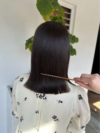 セミロング mei/ オリーブ/縮毛矯正のヘアスタイル
