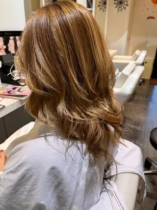 セミロング 福本 好子のヘアスタイル