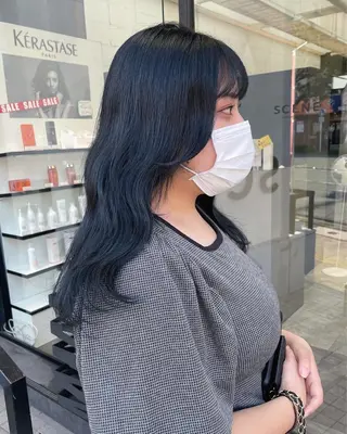 セミロング カラー ヘアアレンジ 青髪特化🩵 ダブルカラーのヘアスタイル