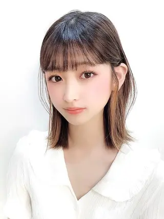 セミロング カラー パーマ ヘアアレンジ 韓国・韓国ヘア 髪質改善のヘアスタイル