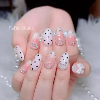 ネイル 桃香 Minaのネイルデザイン