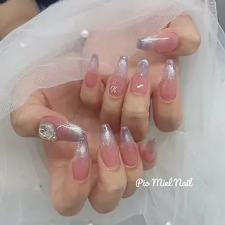 ミディアム momo 長さだしのネイルデザイン