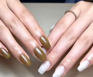 ネイル Henna nailのネイルデザイン