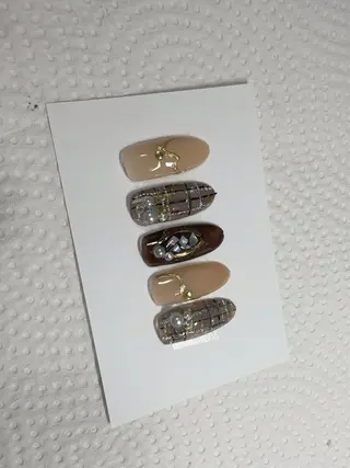 ネイル ハッピーネイル 蘭のネイルデザイン