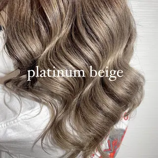 ロング カラー 絶対カワイイ保証💕 カワノチヒロのヘアスタイル
