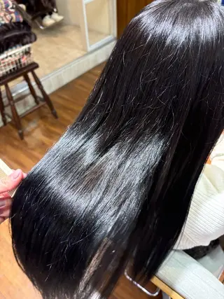 ロング カラー せきぐち さくらのヘアスタイル