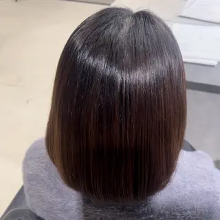 ミディアム Something MOMOKAのヘアスタイル