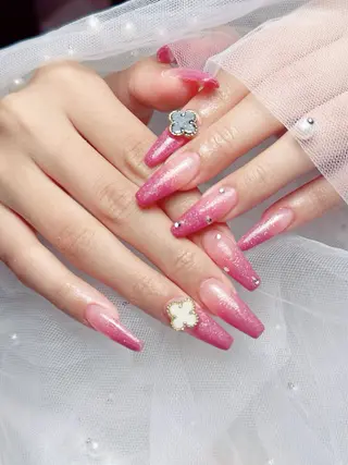 ネイル ネイルサロン lotusのネイルデザイン