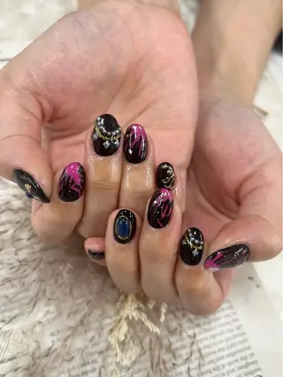 ネイル Basic町田本店 Suzunaのネイルデザイン