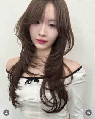 ロング 【大宮】一日限定 ハイレイヤーカットのヘアスタイル