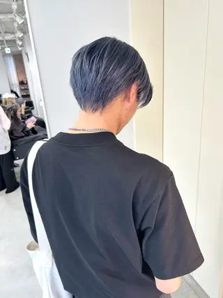 カラー メンズ ハイトーン ayane💖のヘアスタイル