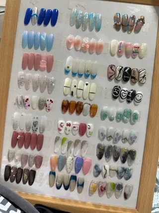 ネイル Eveネイル チップスカルプ専門店のネイルデザイン