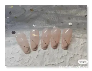 ネイル 花花 ネイルサロンのネイルデザイン