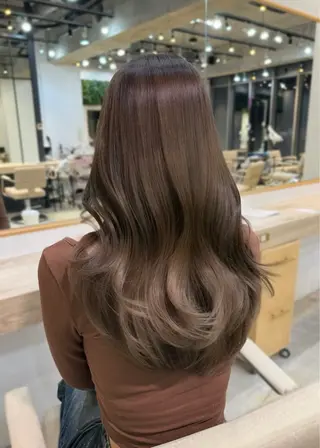 ロング カラー 𝐑𝐮𝐧𝐚 🩵のヘアスタイル