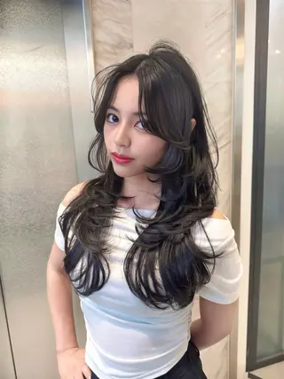 ロング votan lilleyのヘアスタイル