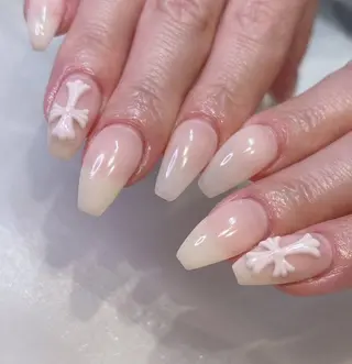 ネイル JIN 168 新大久保のネイルデザイン