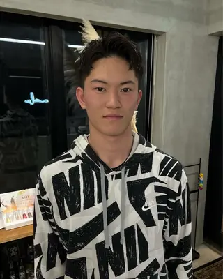 メンズ サカモト ナオミのヘアスタイル