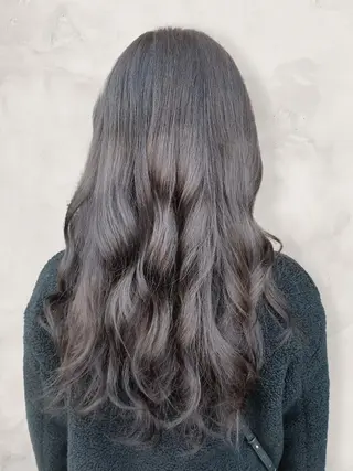 ロング カラー グレージュ×レイヤー 藤生 和宏のヘアスタイル