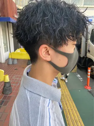 ショート カラー パーマ ヘアアレンジ メンズ キッズ SHUN メンズパーマのヘアスタイル