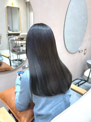 カラー りな🪽カット /縮毛/透明感カラーのヘアスタイル