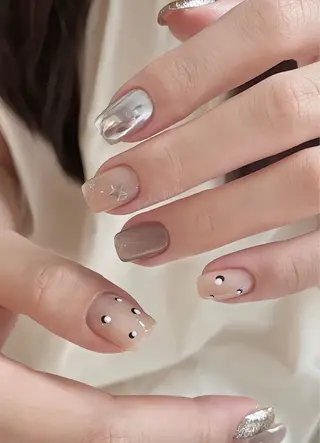 ネイル Alra- ヒナタのネイルデザイン