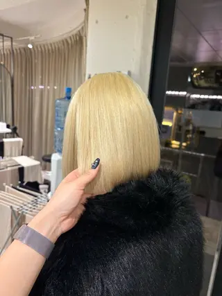 ミディアム 宇野愛華∕ パーマスタイルのヘアスタイル