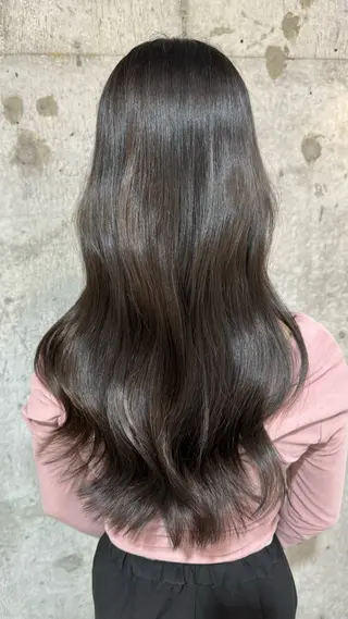 ロング カラー パーマ 絶対垢抜けレイヤー/ 透明感カラーリョウヤのヘアスタイル