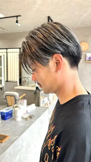 ショート カラー 一ノ瀬 暁のヘアスタイル