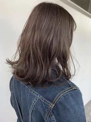 ショート カラー 東條 克義のヘアスタイル