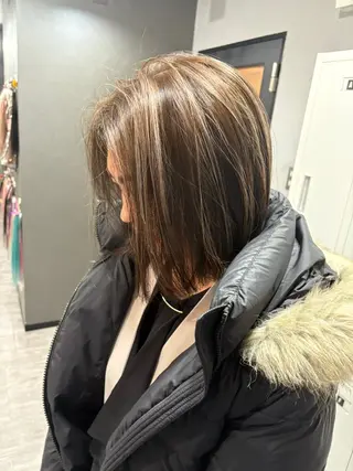 セミロング 髪質改善×縮毛矯正 ×艶カラーNAOのヘアスタイル