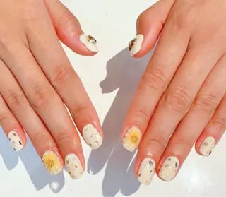ネイル Atelier Peniculusのネイルデザイン