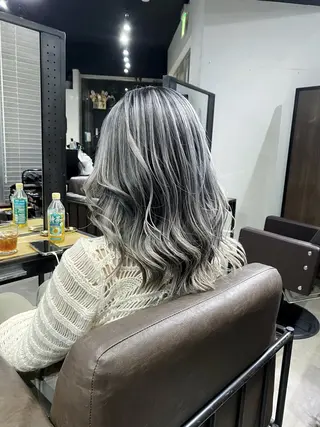ミディアム 山影✨バレイヤージュ ハイライト✨メンズ◎のヘアスタイル