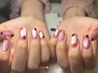 ネイル LYYM Salonのネイルデザイン
