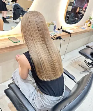 ロング Hug👩🏼‍🦱 警固HIBIOのヘアスタイル